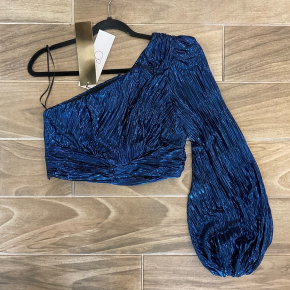 PatBO Top - Picture 2 of 6